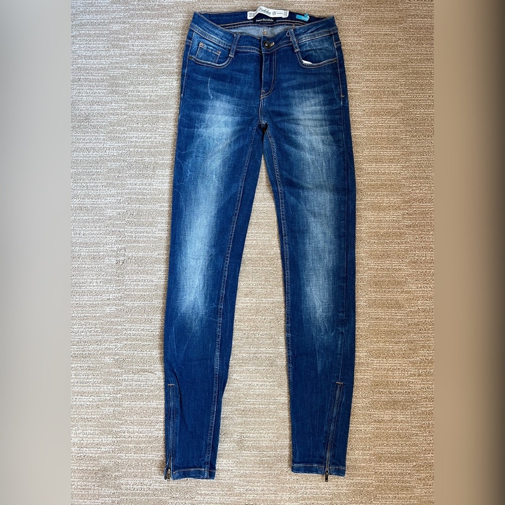 SKINNY JEANS